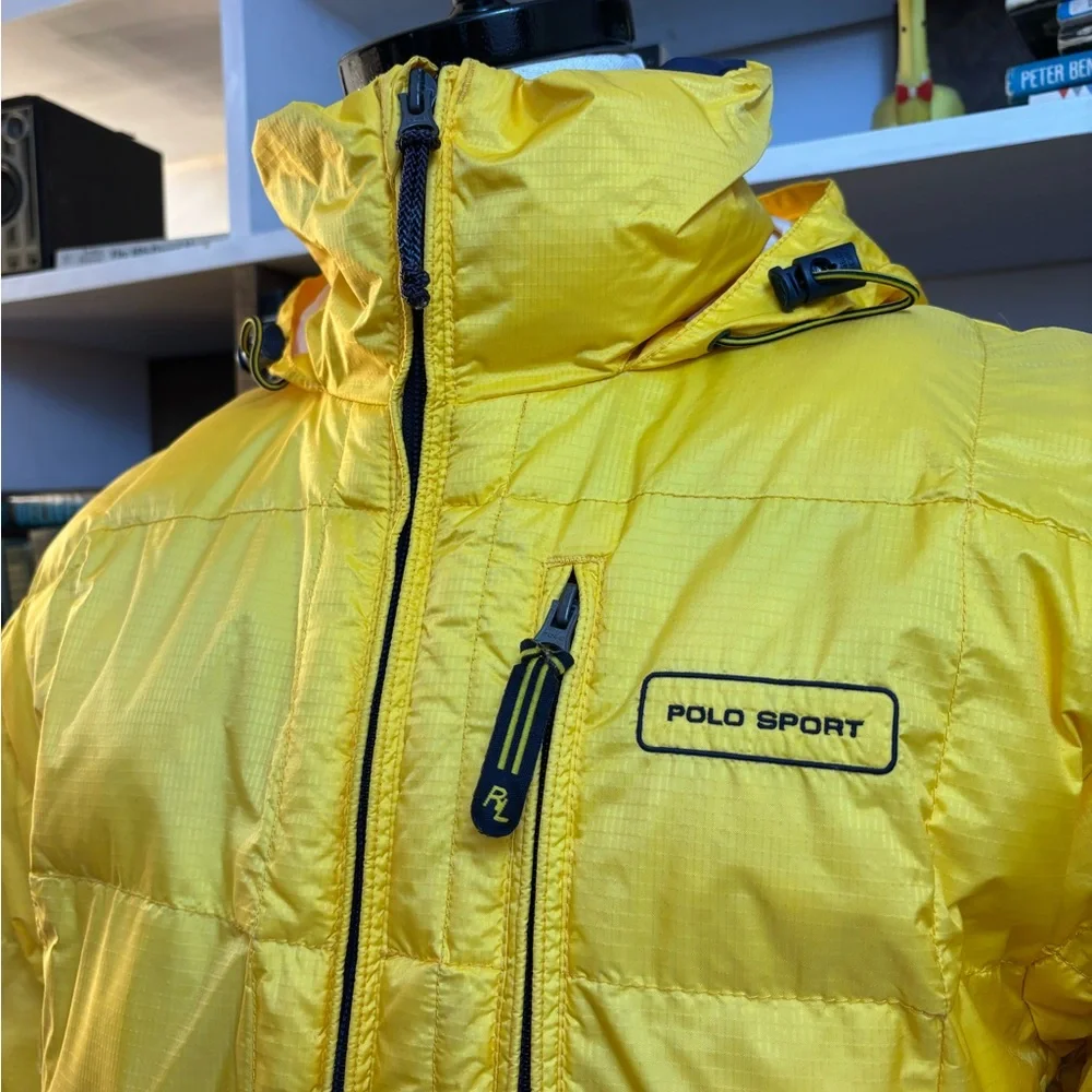 Polo by Ralph Lauren Men's Bright Yellow Puffer Jacket - Picture 7 of 11